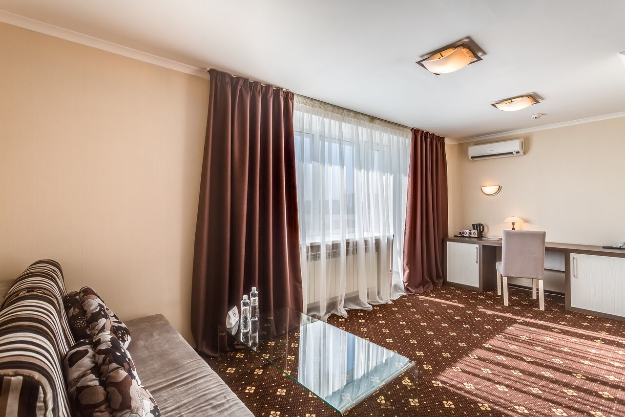 Bratislava Hotel Kiew Zimmer foto
